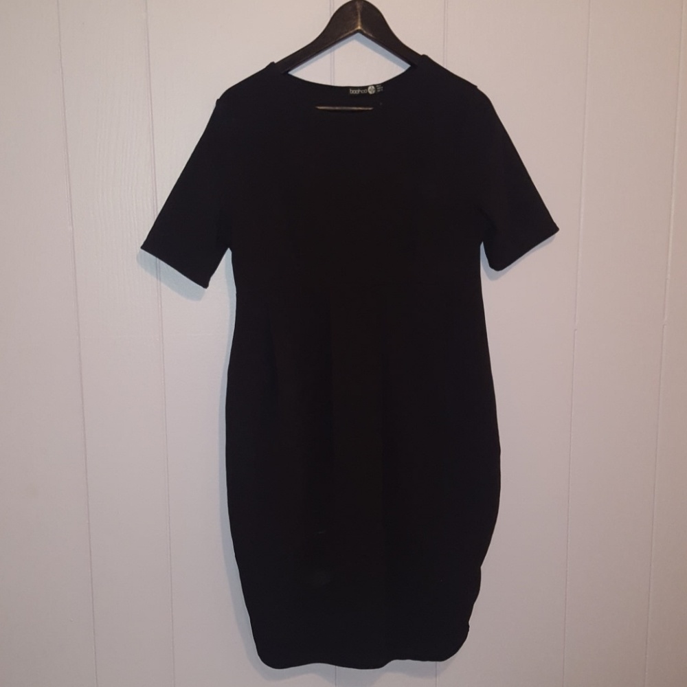 Boohoo dress